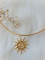 Load image into Gallery viewer, Celestial Gleam Necklace
