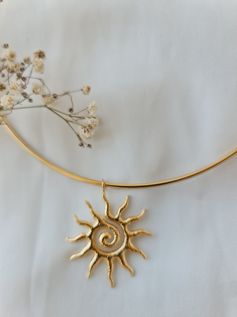 Celestial Gleam Necklace