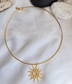 Load image into Gallery viewer, Celestial Gleam Necklace
